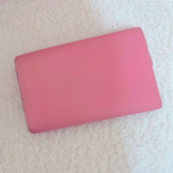 CHANEL Leather key holder 4 Prong Authentic Caviar - Picture 2 of 6